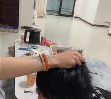 【安主子】情侣主-下跪伺候吃饭/脚踩狗头/物化坐垫/伺候沐足 JS240410-10