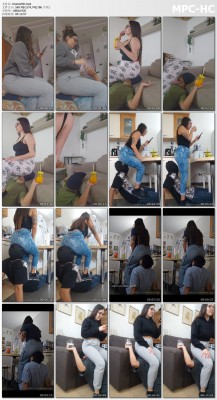 丰满欧美主妇家庭式坐脸 JS251219~5