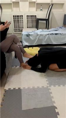 【微笑】坐脸窒息-肉丝脚品尝 JS260125-7