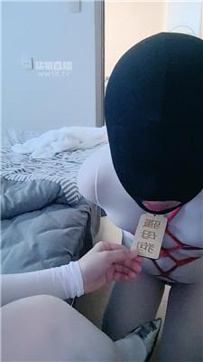 【霓鹿】暴力踢踹虐打跑骚奴【双视角版】 JS260129-11