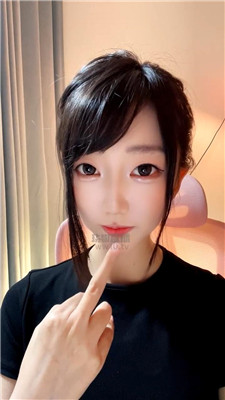 【兔妈妈】牛仔裤白袜裸足炸    260205-26