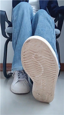 【佳怡】阳伟治疗    260225-3