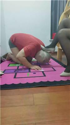 【淘淘】高跟黑丝踩脚垫狗【下】 JS260323-53