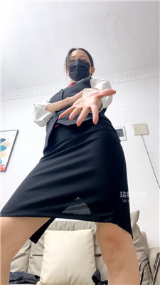 【苏大大】女上司裸足辱骂场    260330-20