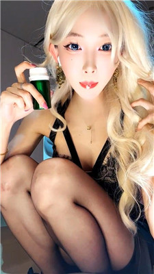 【佳佳】香水早些 260404-34