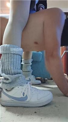 【蓝月大人】学生主羞辱卑贱老师狗 JS260414-41