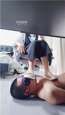 【米小糖】红丝袜美腿踩虐 JS260613-23