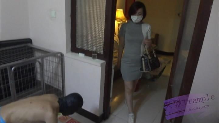 天津女王范S调一个60岁的老狗家务奴