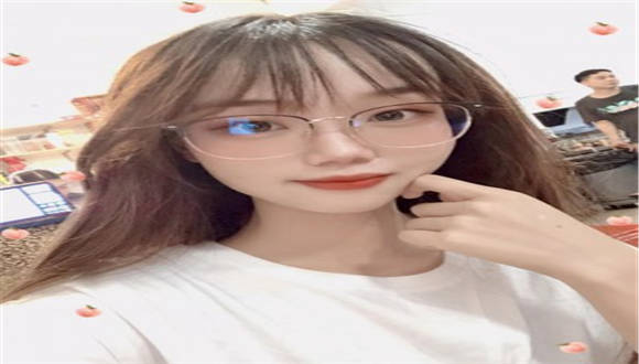 【00后小宛】小宛早期高跟鞋，裸足踩踏