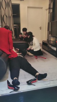 【微希】3狗奴伺候-奴下奴 bf7954