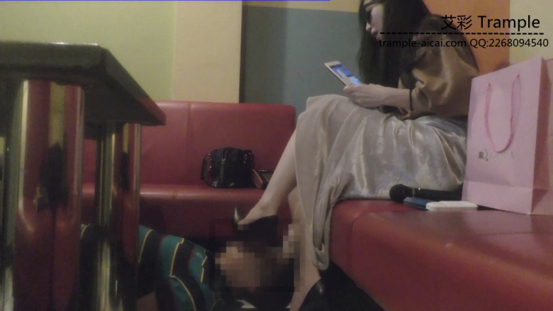 小刚日本原创系列第17部 变成了日本福冈素人美雪的专属奴 中文字幕