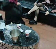 【安若】母畜舔精神小妹的jio bf23765