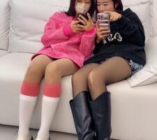 【术术】姐妹花抓住入室小偷当狗虐 bf24406