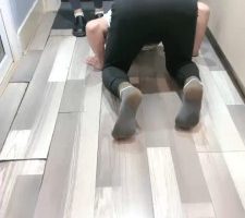 【尤黎】母女S-白袜+黑丝气味羞辱/踩踏碾压 bf28006