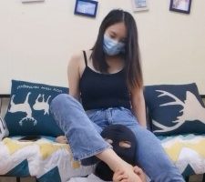 【三千】掐狗乳/舔脚/踩地毯/玩狗舌 bf30121