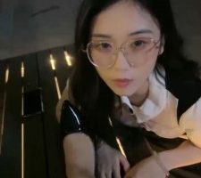 【橙宝】母畜-户外漏出/路人注视/脚刑辱 bf30334