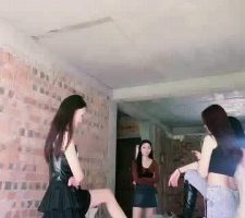 【宸宸】4S-带素人群殴/骑马清理鞋底【双视角版】 bf33506