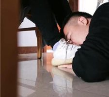 【扫楼小神】第二弹-开发新高中生 JS23111250