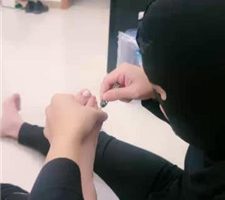 【宸宸】家奴跪舔裸足伺候 JS231201-1