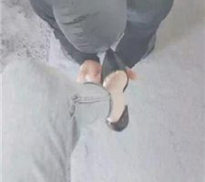 【云儿】跪舔白领S的高跟美足 JS240127-15