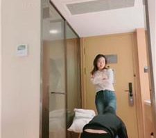 【语阳】深喉/圣水/清理鞋底/丝袜浸湿强制吞 JS240310-10