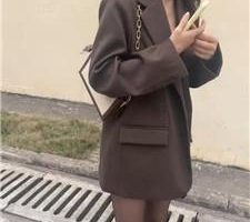 【素人挖掘机】开发长靴小姐姐楼道调 bf39477