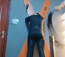 【东营天香百合】捆绑十字架/重度鞭打/肉丝脚捂脸/高跟踩踏  JS240324-17