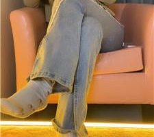 【芊芊】原味棉袜脚踩狗脸/品尝裸足/喂圣水 bf40129