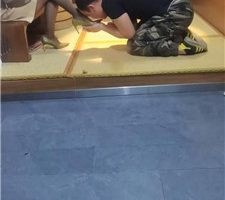 【西北傻子】茶室女老板S-跪舔黑丝高跟 JS240424-17