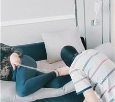 【菲奥娜】闻香水后舔脚更骚了 JS240501-25