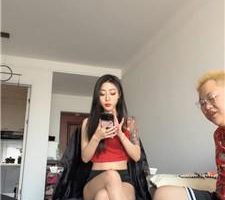 【拉拉情侣】情侣主-骑马耳光/sp/跪舔脏鞋底/鞭打 bf41147