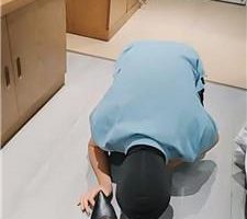 【武汉执念】跪舔脏高跟肉丝jio/捂脸窒息/鞭打 JS240517-30