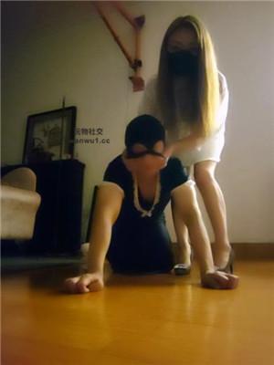 【魔鬼天使】囚禁狗笼/捆绑床上虐/丝巾窒息【双视角版】 bf43444