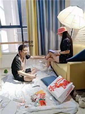 【乖乖m】白袜脚生活化伺候主人 JS240911-27