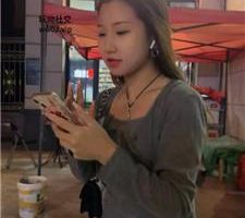 【素人挖掘机】逛街素人小姐姐-楼道踩踏虐待 bf45532