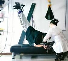 【五十度】长靴虐绿帽犬-吊绑重度鞭打 JS241008-15