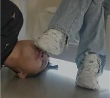 【文文文文】沉浸式脏鞋蹂躏踩 JS241018-8