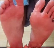 新开发的素人POV踩踏 水果 诱惑 ACYC-2057