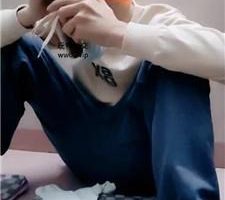 【奇了怪了】运动鞋白袜踢裆/鞭打/踩踏/原味气味辱 bf47109