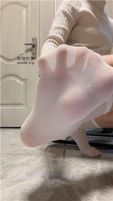 【香芋朱朱】白袜jio+高跟踩食物羞辱 bf47370