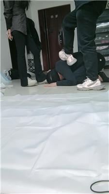 【芭比】双S-骑马脏鞋踩踏/清理脏鞋底棉袜【双视角版】 JS241125-9