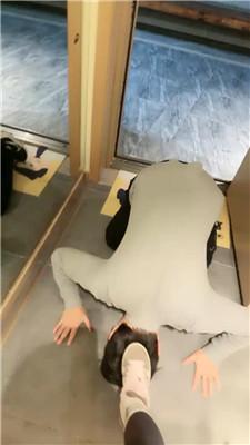 【安主子】逛街后原味鞋袜虐绿帽/圣水淋浴 bf48138