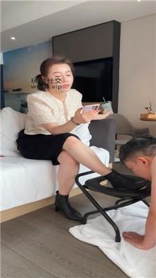 【金融女主】舔短靴-雪地靴/吃吊带船袜 JS241227-2