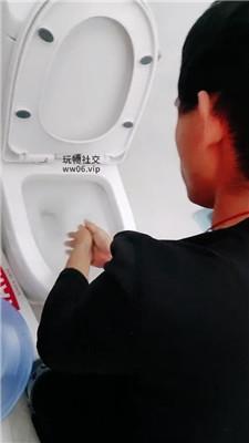 【南月女神】家奴全程下跪伺候 JS250102-23