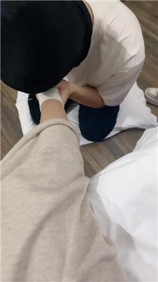 【白兔】白袜+黑丝诱惑废物奴 JS250301-37