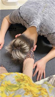 【安安sama】高跟踩踏-近距离恋足舔 JS250326-13