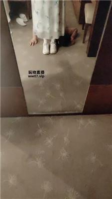 【米小糖】运动鞋白袜踩踏气味辱 bf51785