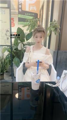 【猴歌】气质素人车内臭脚丫调 JS250410-6