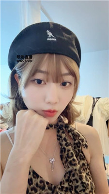 【米奇妙妙屋】盯    250415-17