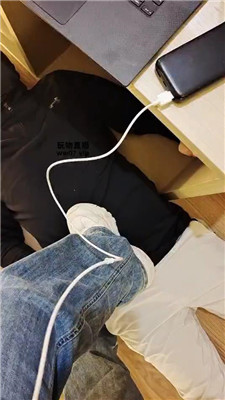 【静s】小白鞋白袜全体重踩踏 JS250427-20